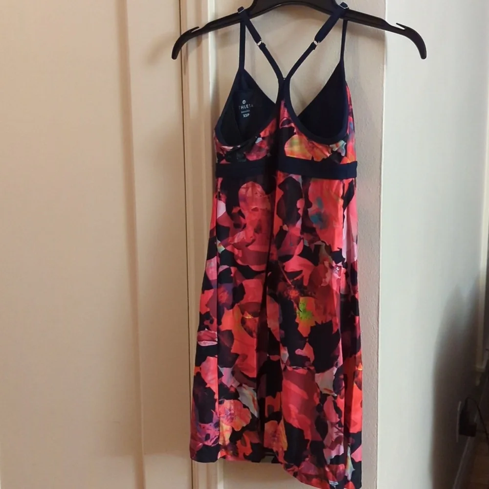 Athleta - Picture 2 of 5